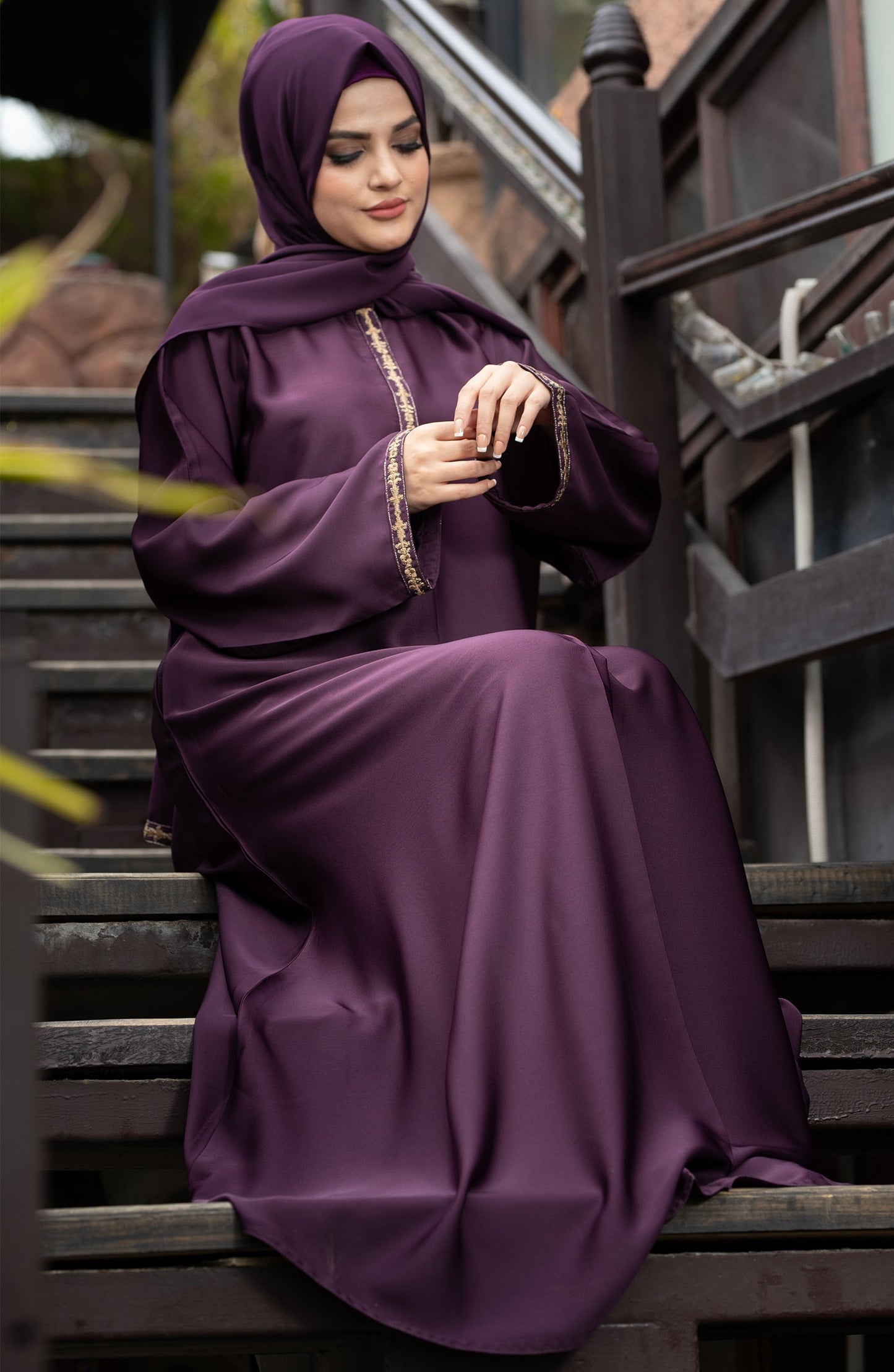 Raisin Purple Abaya