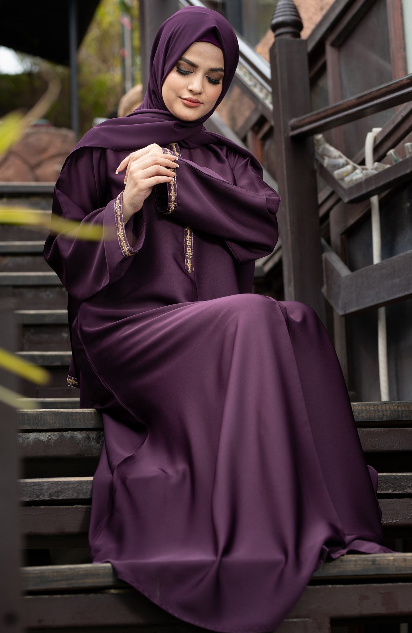 Raisin Purple Abaya