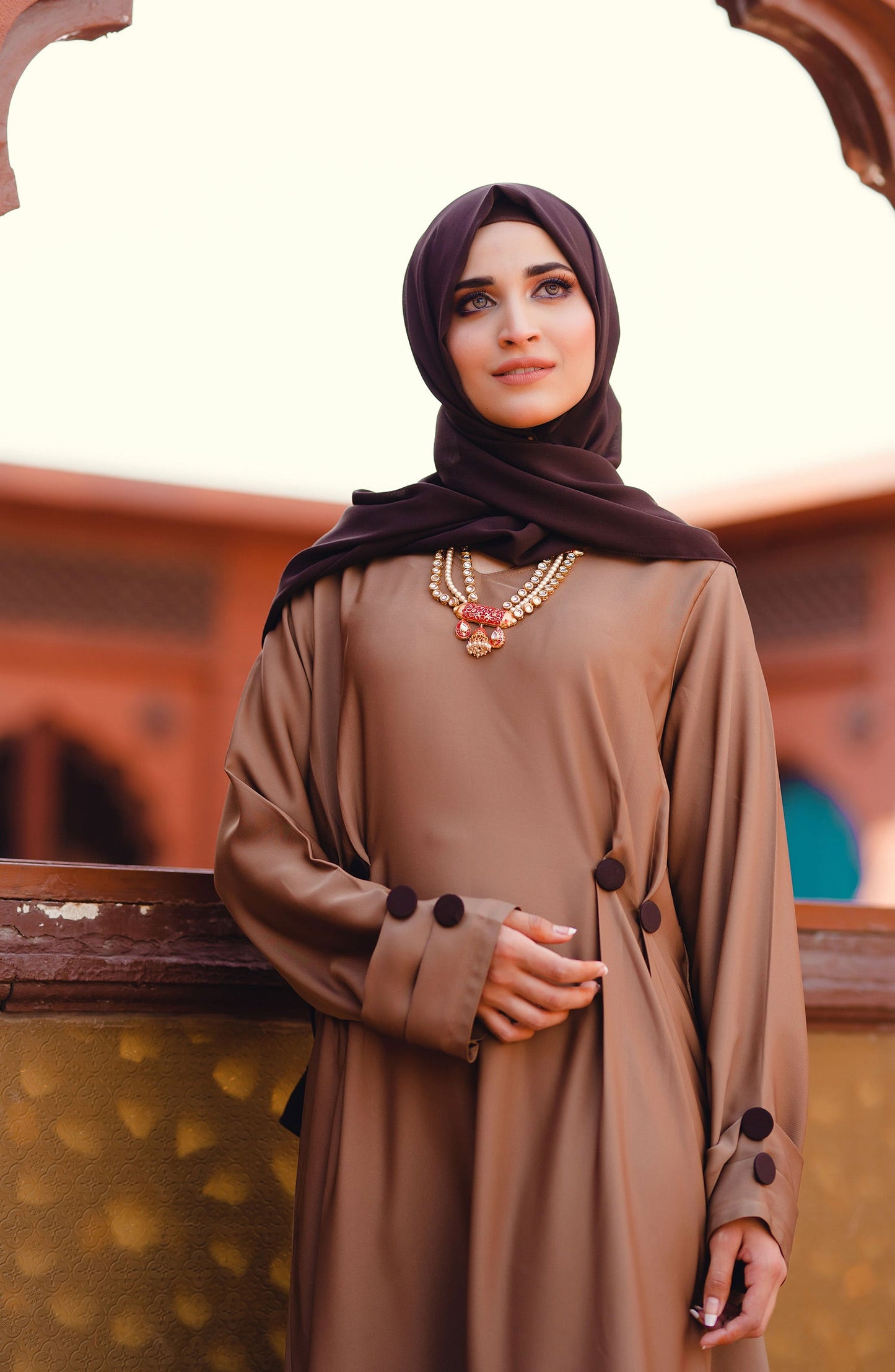 Beige Pleated Closed Abaya