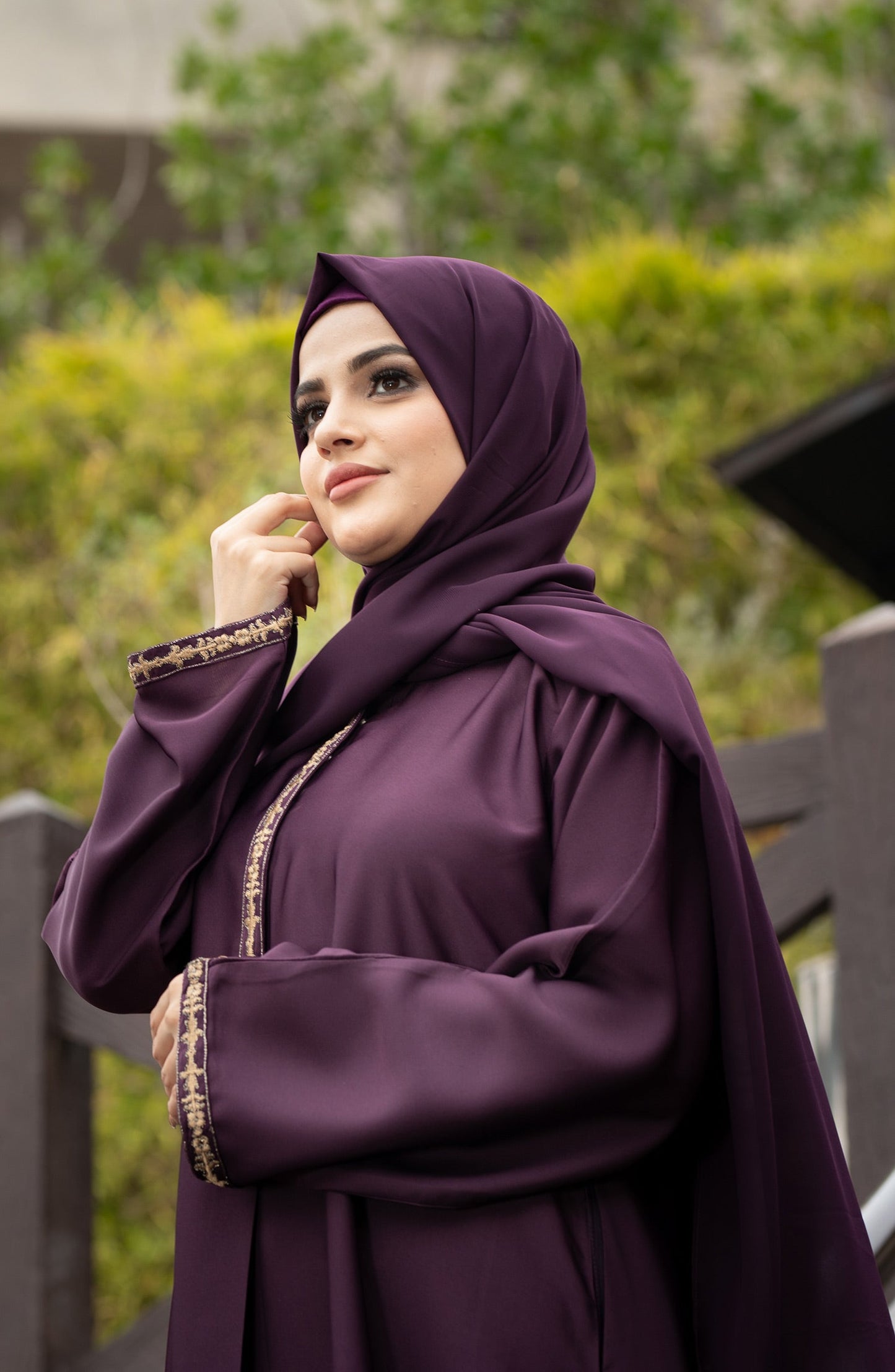 Raisin Purple Abaya